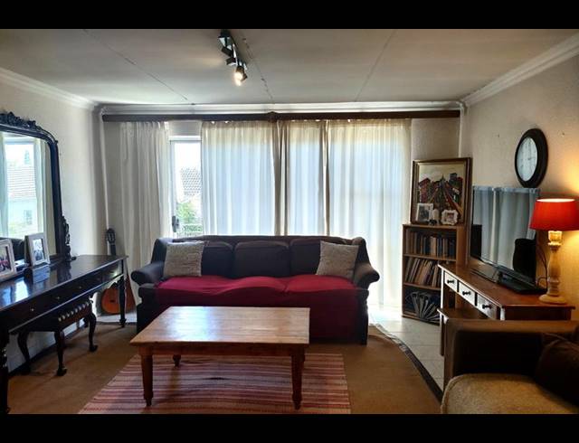 2 BEDROOM APARTMENT FOR SALE IN BEDFORD GARDENS